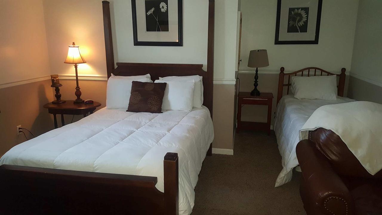 The Bradford Inn Towanda Esterno foto